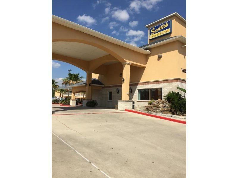 Scottish Inn And Suites كاتي المظهر الخارجي الصورة