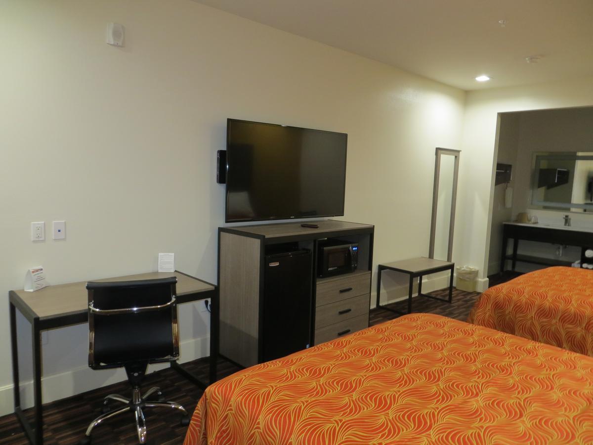 Scottish Inn And Suites كاتي المظهر الخارجي الصورة
